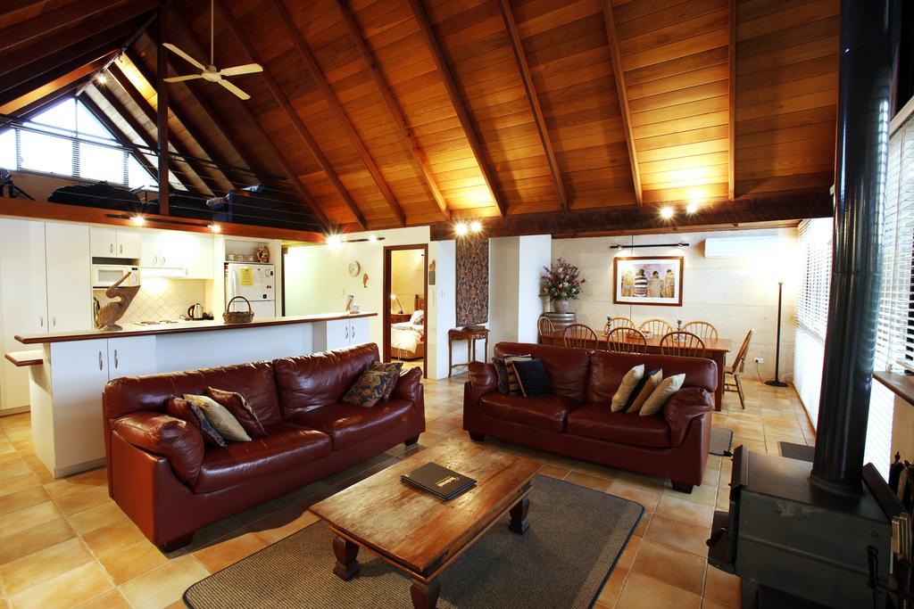 Whalers Cove Villas Дансборо Номер фото