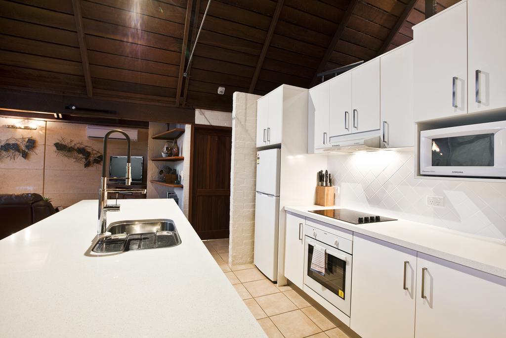 Whalers Cove Villas Дансборо Номер фото